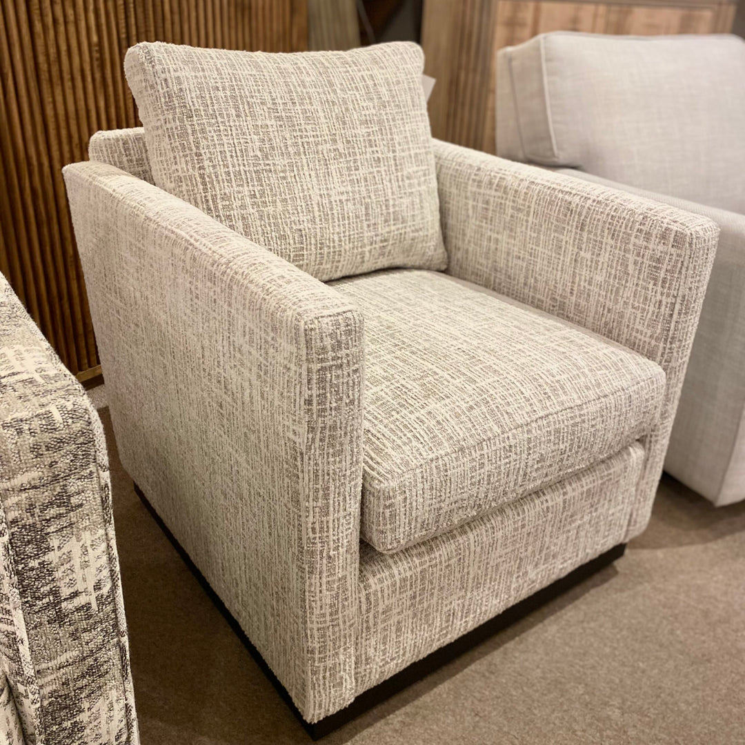 Nova Swivel Chair