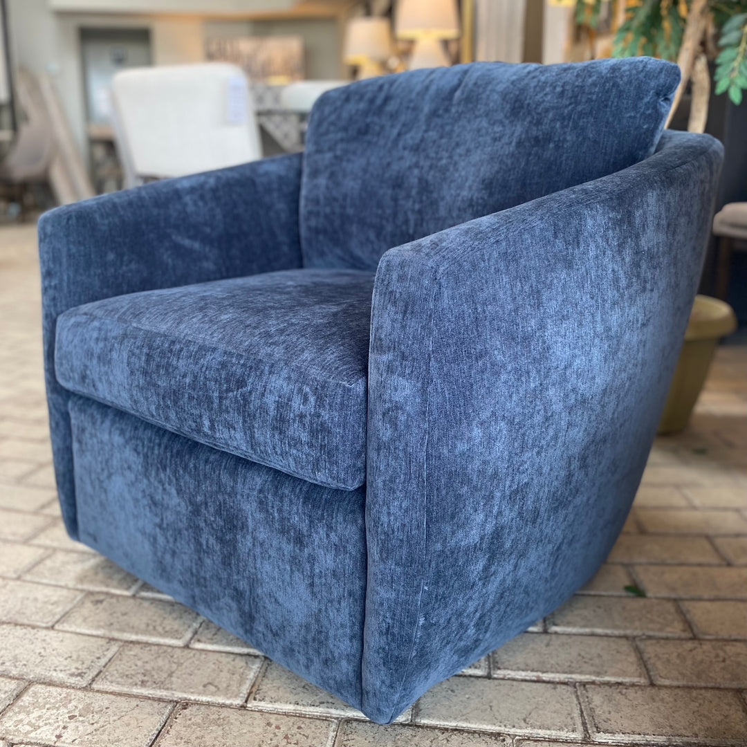 Vogue Swivel Chair