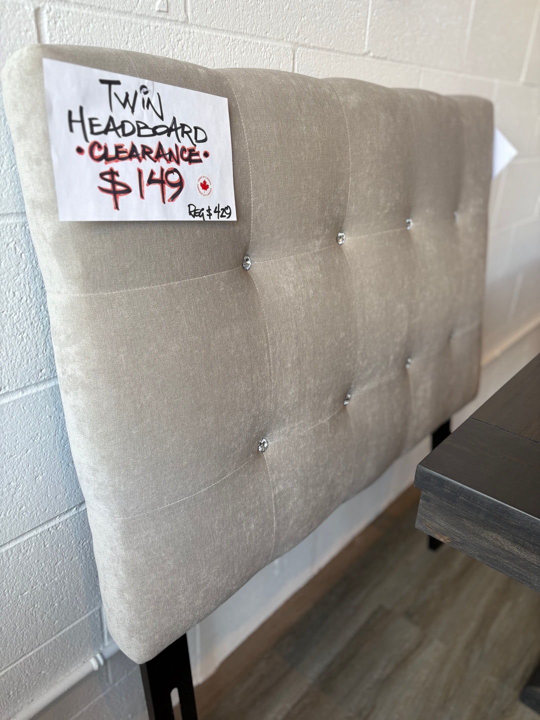 CLEARANCE Single/Twin Headboard