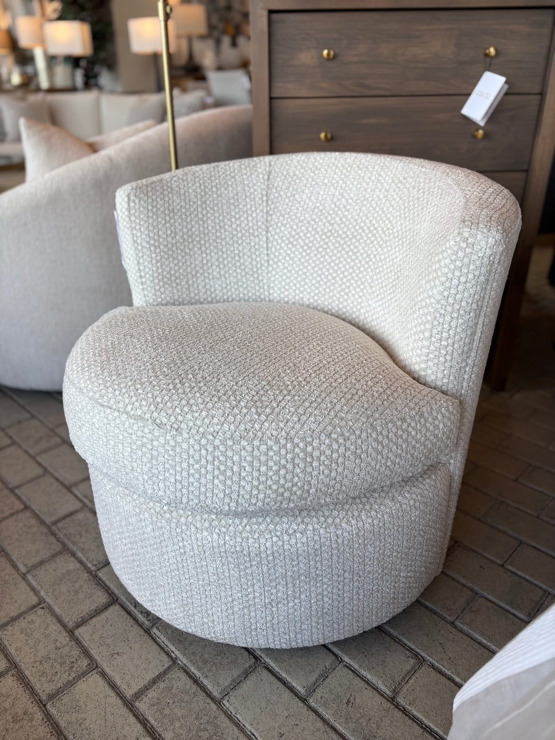 Cali Swivel Chair
