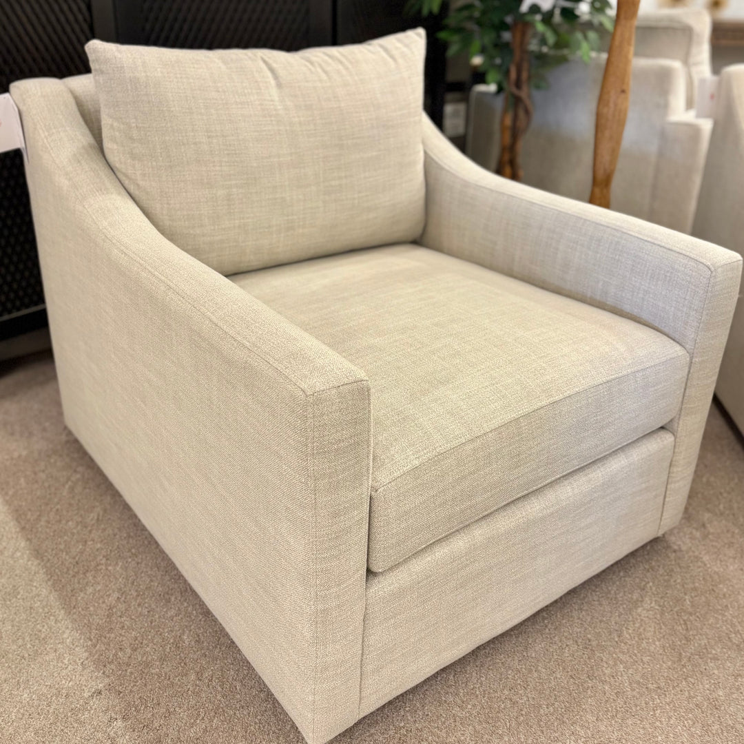 Townsend Chair