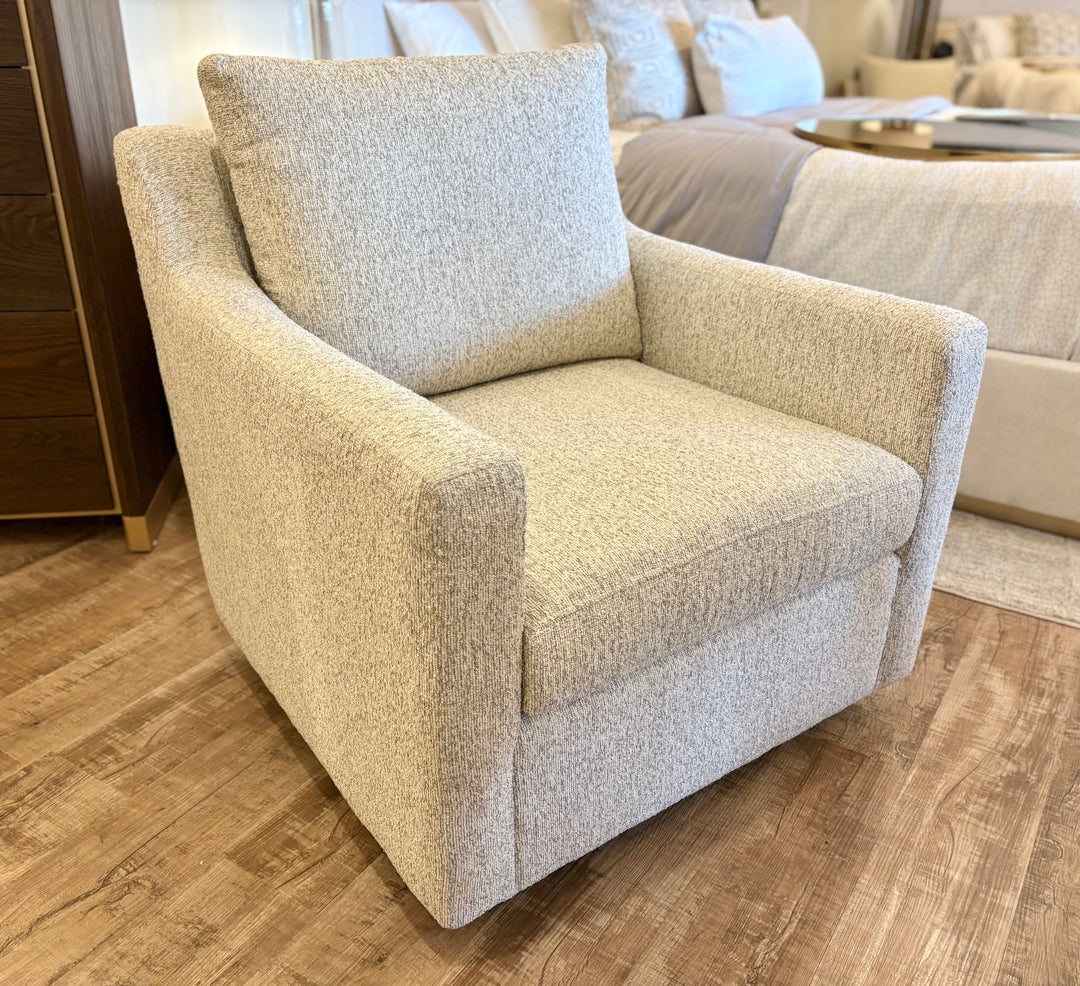 Hudson Swivel Glider