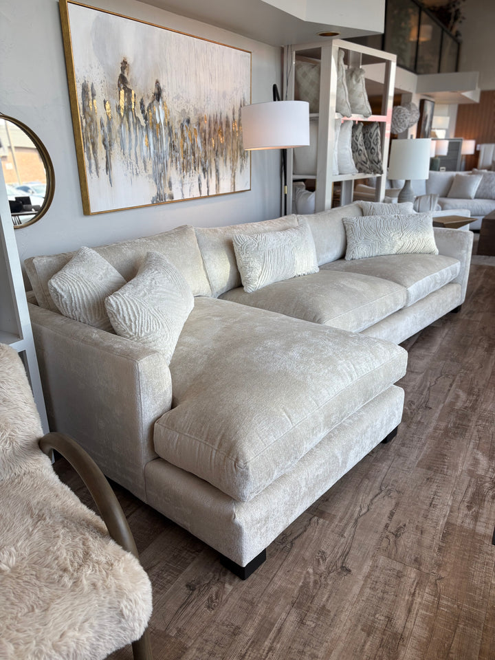 The Caroline Collection