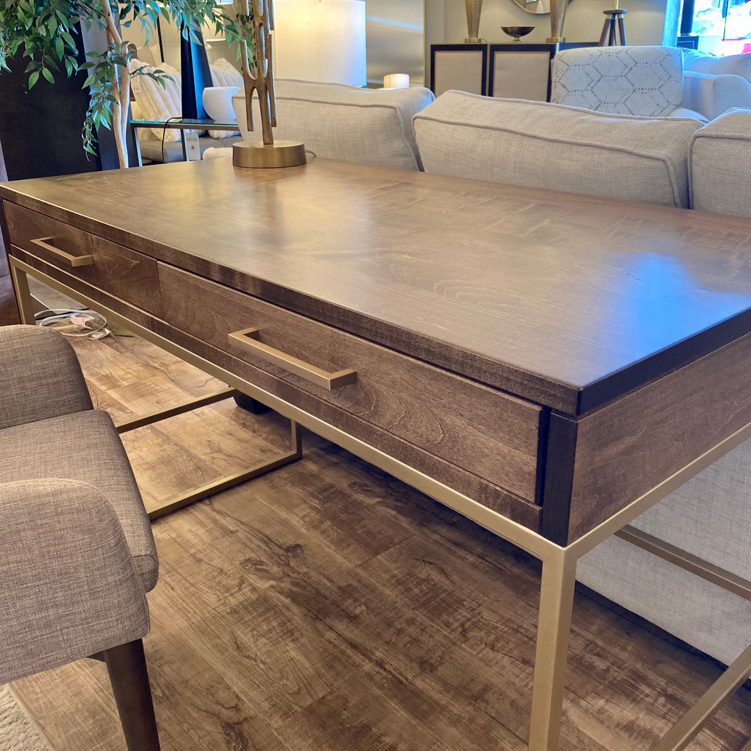 The Luxe Desk