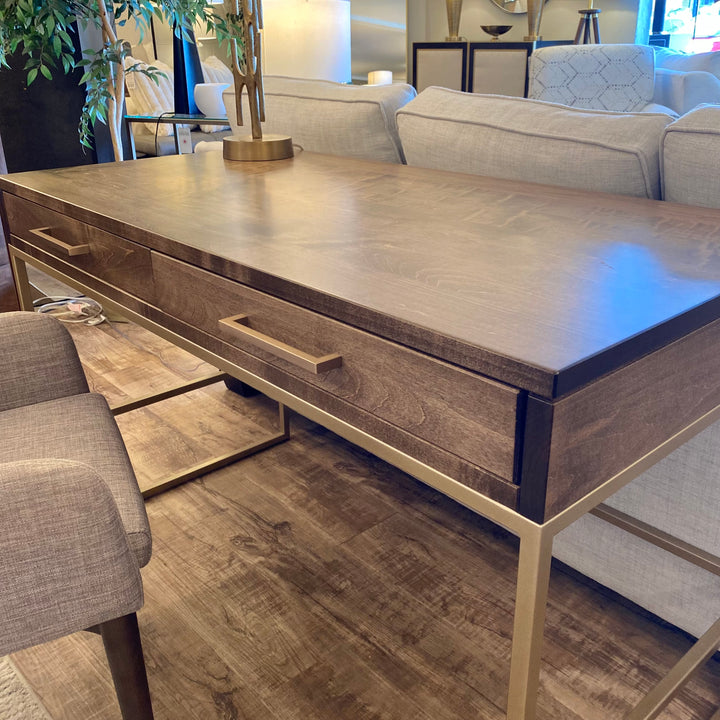 The Luxe Desk
