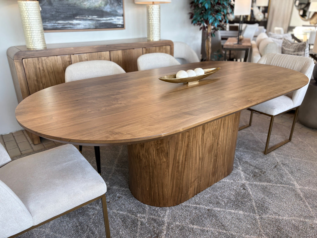 The Eternity Dining Table