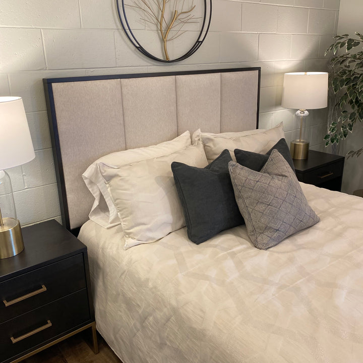 Cosmopolitan Bedroom Collection